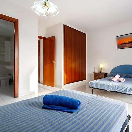 Hauzify I Casa Arboc
