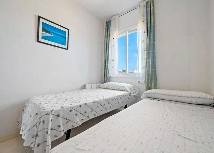 Hauzify I Casa Arboc *