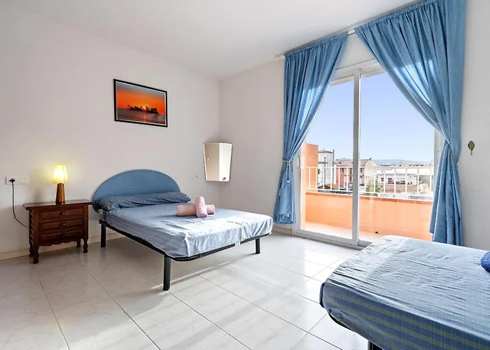 Hauzify I Casa Arboç Casa de Férias