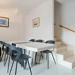 Hauzify I Casa Arboç Hébergement de vacances *
